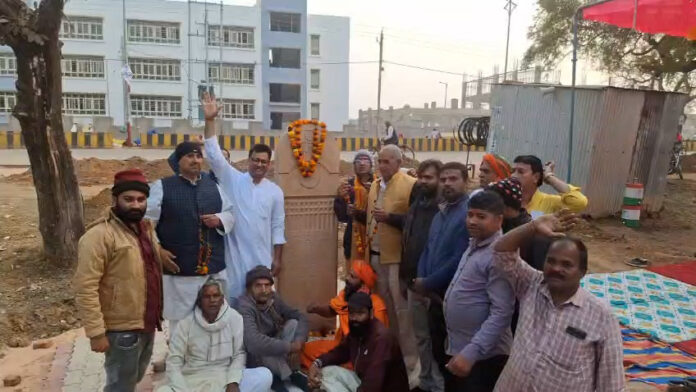 Allegations of robbery in the name of mother cow in Mauganj