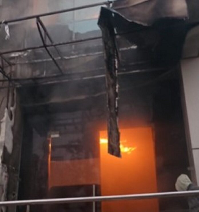 Major fire breaks out in office building in Noida Sector 63