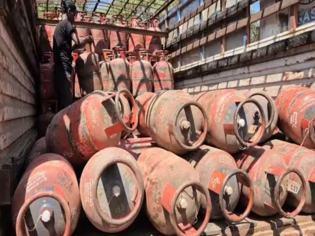 Gas Cylinder Distribution