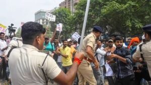 bhopal-farmers-protest